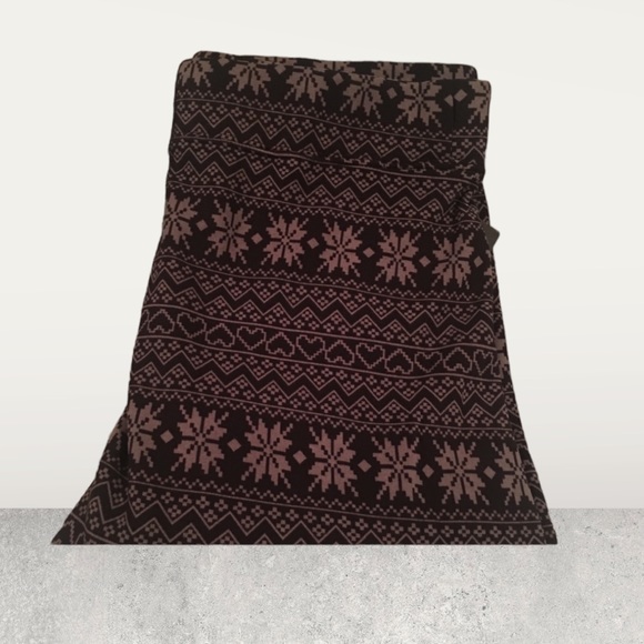 NEW 1X-2X TCB FauxFur Lined Winter Snowflake Leggings NWT - Picture 1 of 15